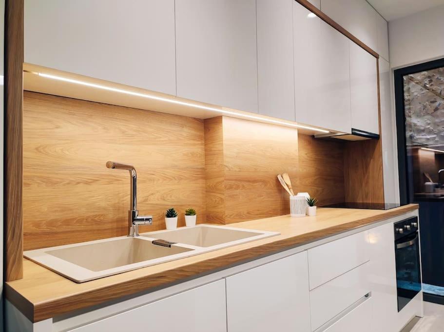 Maisonette City Center Iraklion Buitenkant foto